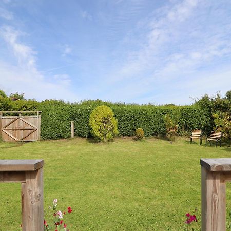 Meols Holiday Lodge Wirral Exteriör bild