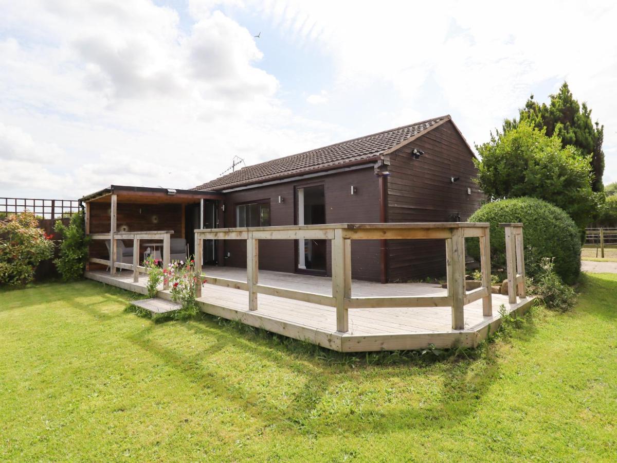 Meols Holiday Lodge Wirral Exteriör bild